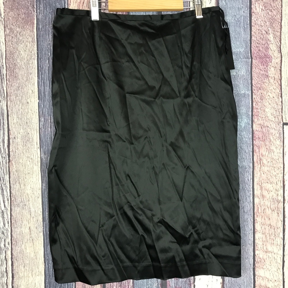 New With Tag Victor Costa Satin Pencil Skirt 12